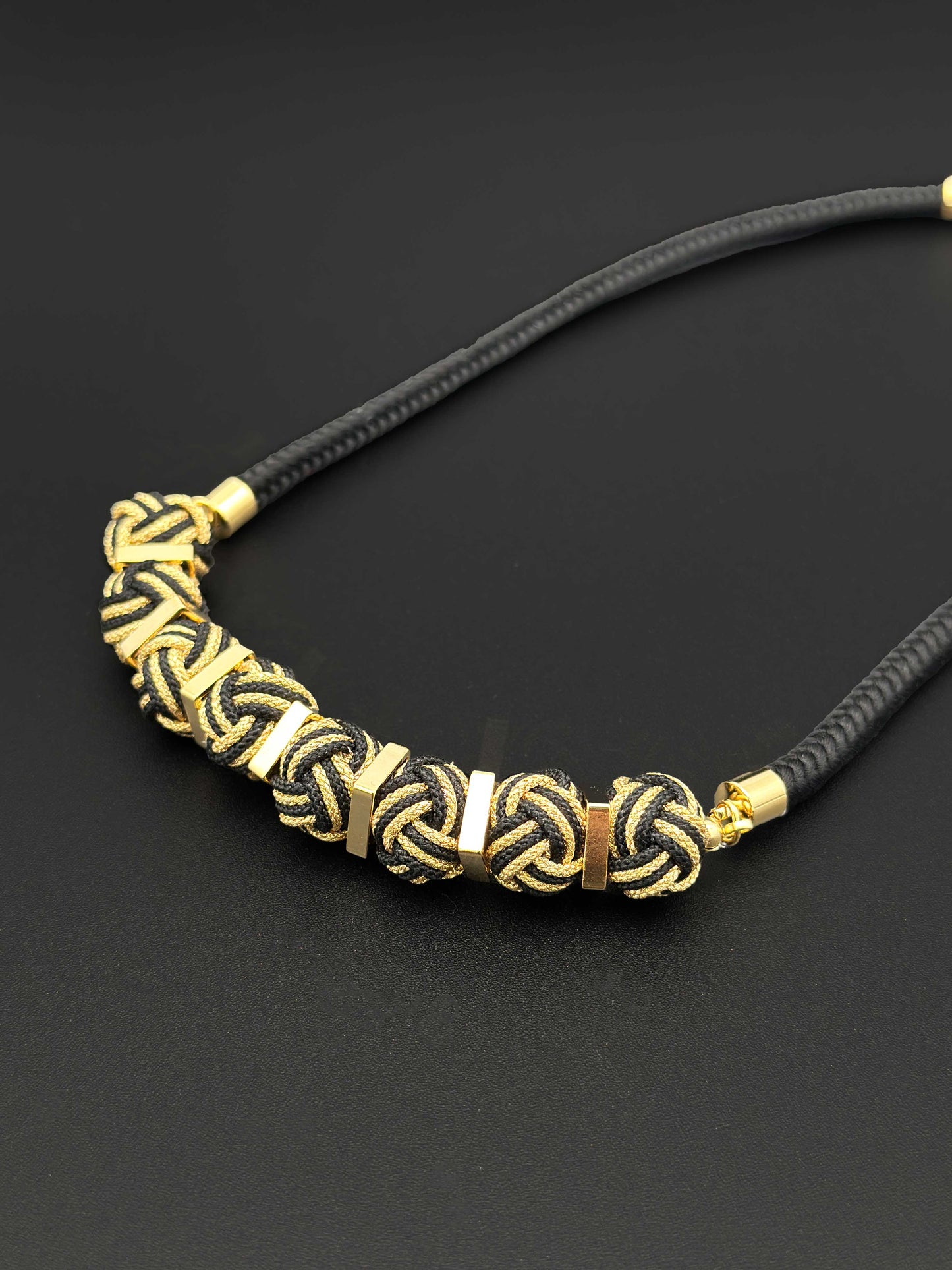 Kumihimo Silk Braided Necklace -Black&Gold-